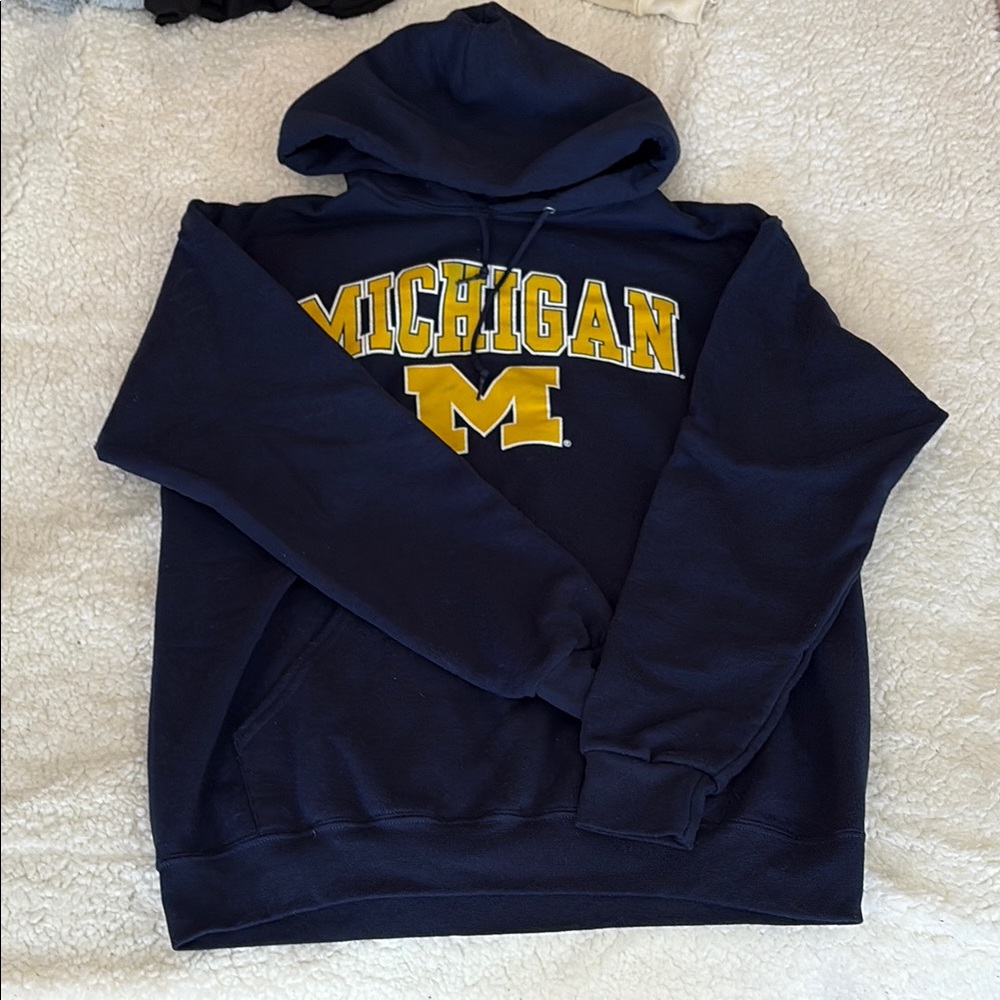 University of Michigan navy blue hoodie size L